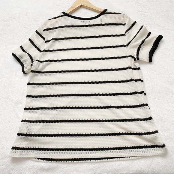 Black & White Semi Sheer Knit Top - Picture 8 of 9